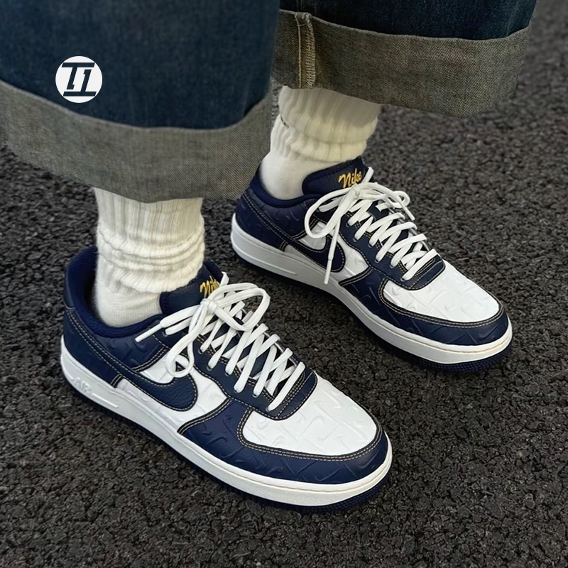 耐克AF1男低帮白蓝休闲板鞋