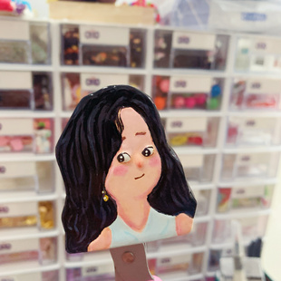 定制石塑粘土人物插画写实风半身带手部动态冰箱贴手工捏制