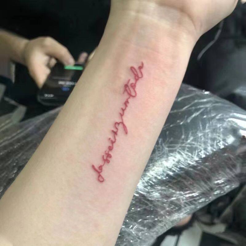 德语向死而生红色彩色纹身贴ins高颜值防水持久手臂个性潮酷辣妹
