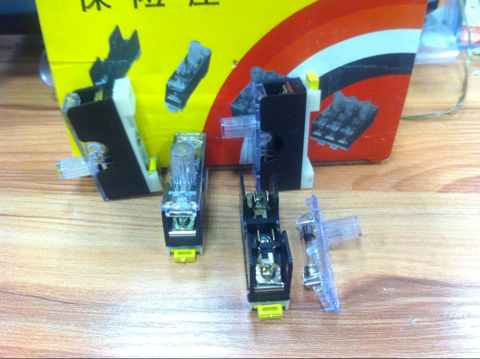 铜件FS101 保险丝底座 玻璃管底座 卡轨式 带显示 熔断器（6*30)