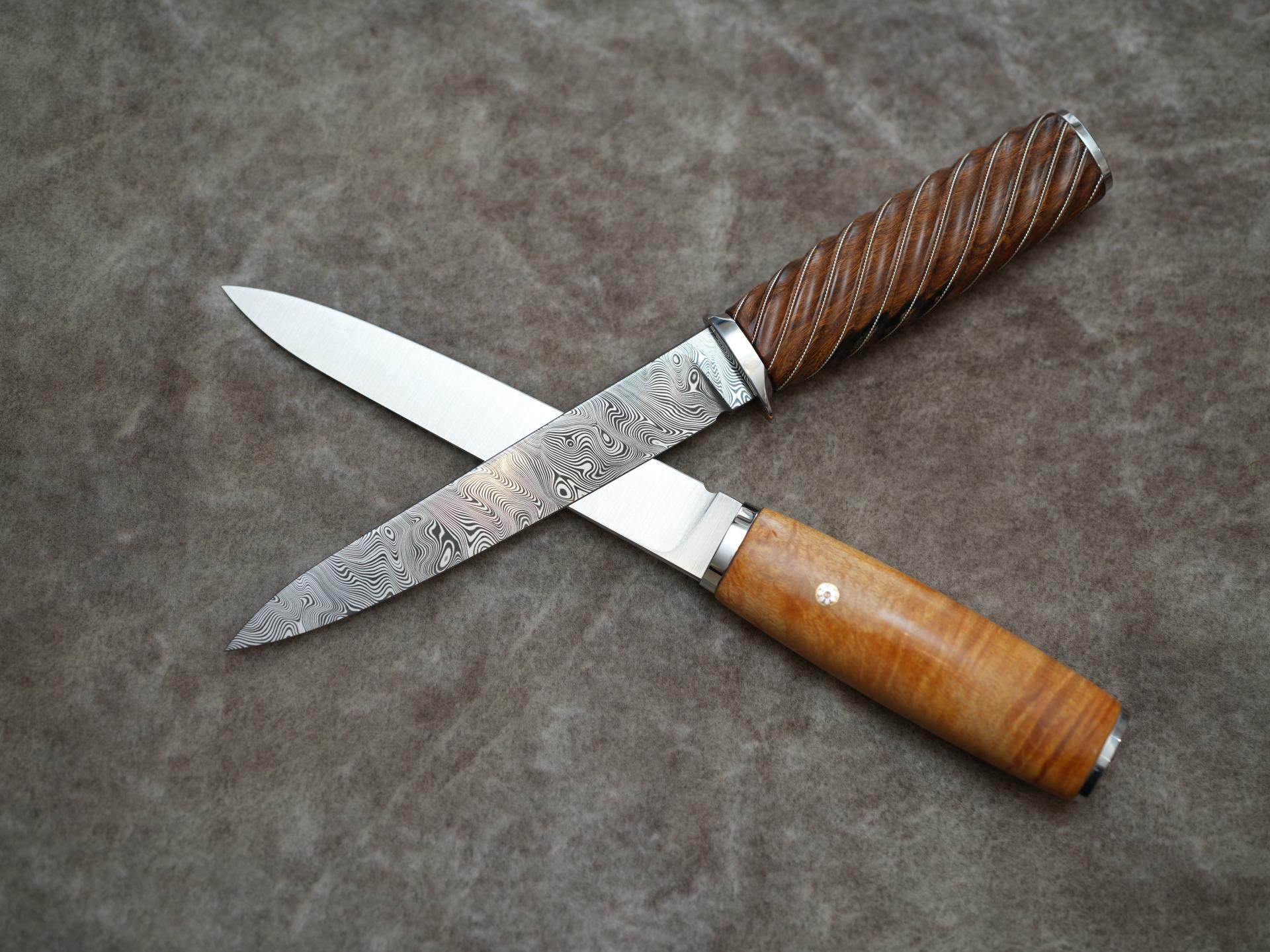 进口瑞粉rwl34 小剔骨刀 14厘米刃长 北欧风格 虎纹枫稳定木手柄