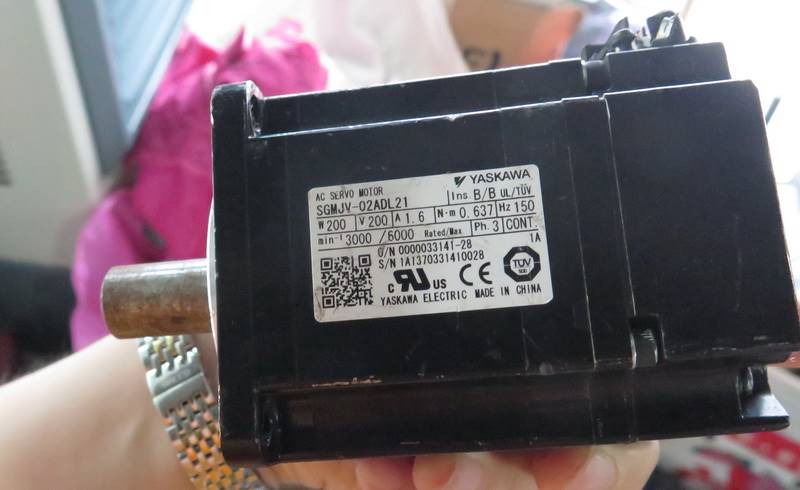 190-二手安川电机 SGMJV-02ADL21 专业销售维修一体化
