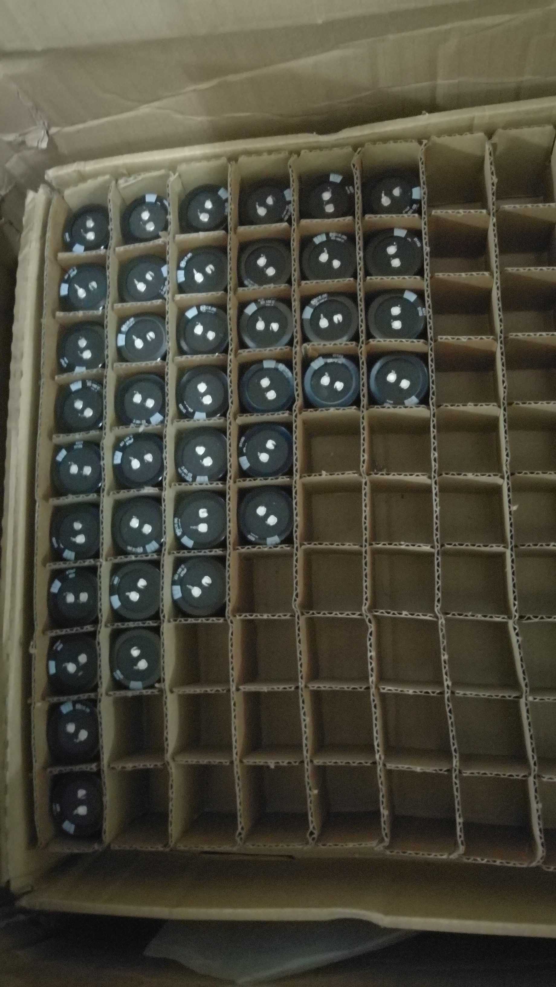 166-回收 牛角电解电容 400V330UF 470UF 560UF 680UF 820UF 1000