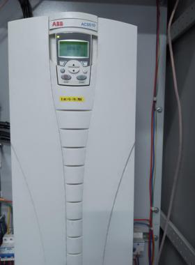 ABB变频器ACS510-01-038A-4 18.5KW 380V二手拆机件