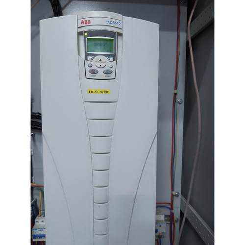 ABB变频器ACS510-01-038A-4 18.5KW 380V二手拆机件