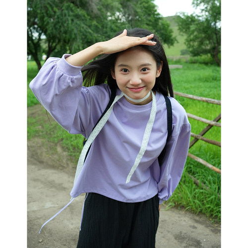矢车菊紫卫衣穿搭古苔秋季出游女
