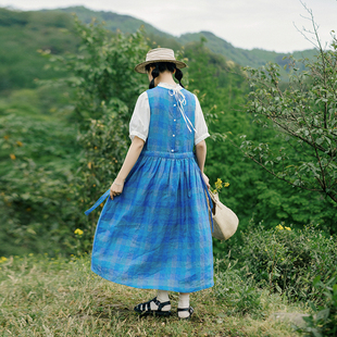 日系氧气感穿搭五一出行明媚艺术生裙子新款 古苔 彩蓝格纹背心裙