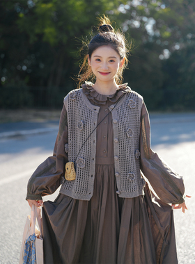 古苔 手钩款花朵马甲 春天开始穿漂亮针织 森系日系穿搭马夹显瘦