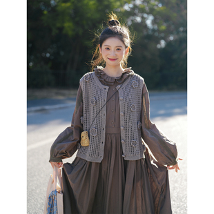 古苔 手钩款花朵马甲 春天开始穿漂亮针织 森系日系穿搭马夹显瘦