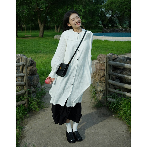 泡泡棉感海军领连衣裙古苔小个子