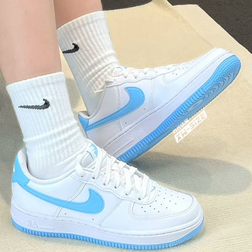 耐克空军AF1休闲板鞋FV5948