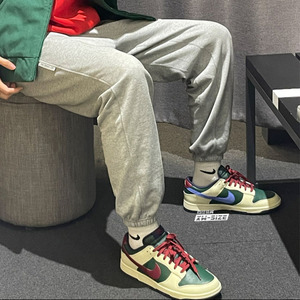 向往体育Nike/耐克Dunk 男子复古红绿鸳鸯圣诞休闲板鞋FV8106-361