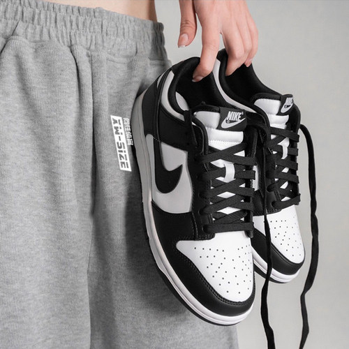 Nike女子黑白熊猫Dunk复古板鞋