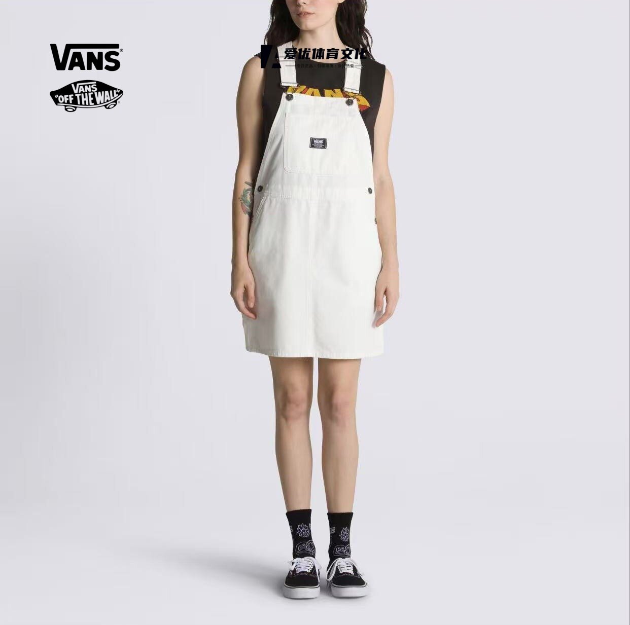 正品Vans范斯女子梭织短裤背带裤品牌logo时尚舒适夏季休闲款白色