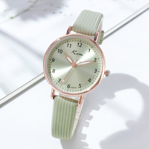 儿童手表女防水夜光静音中小学生