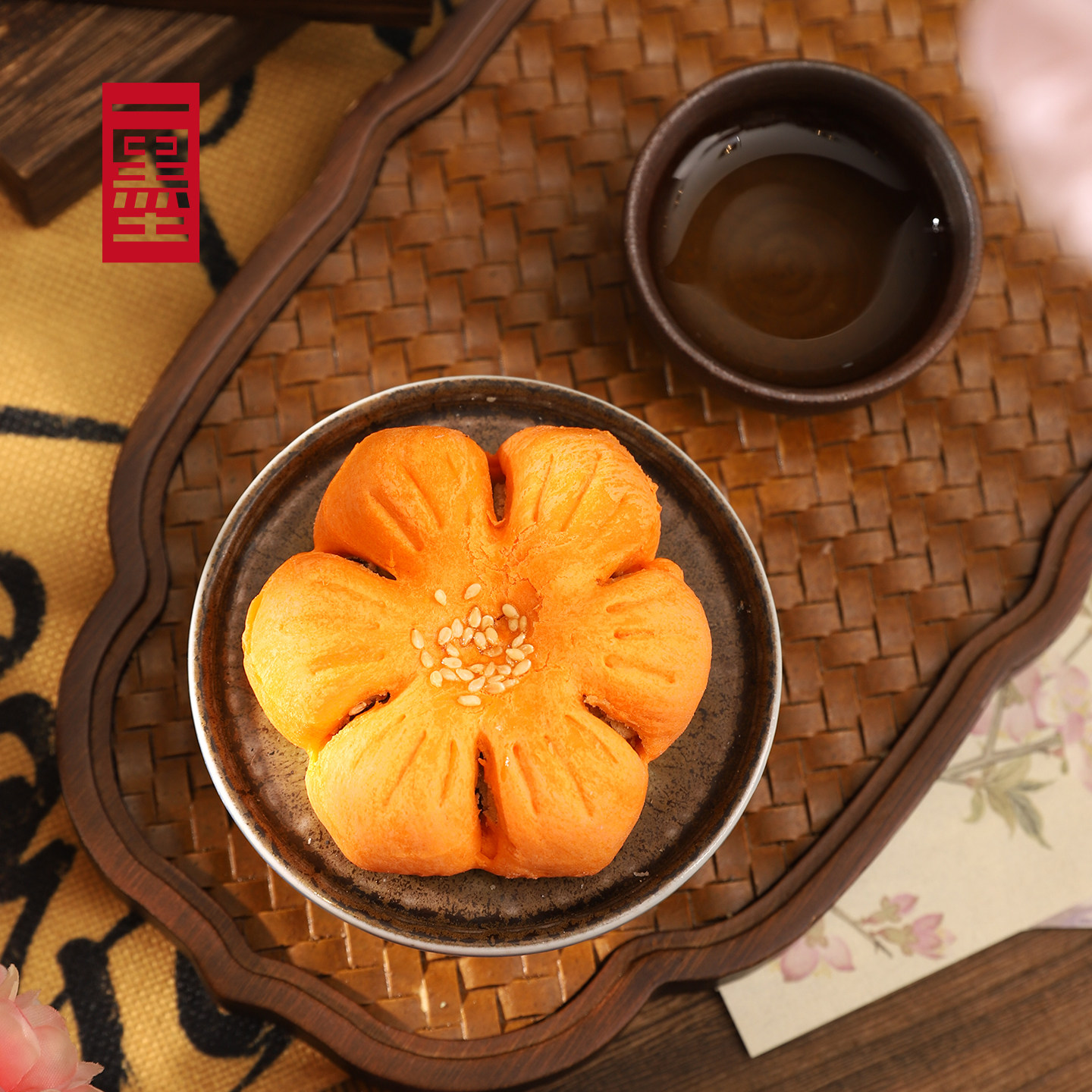 双兰斋新中式桃花酥月饼礼盒图片