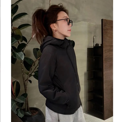 【小雨姐在这里】户外运动休闲轻三防夹棉连帽外套女 W6993