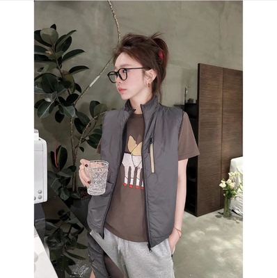 “呼吸云软甲”户外轻量两面穿马甲女 W6919
