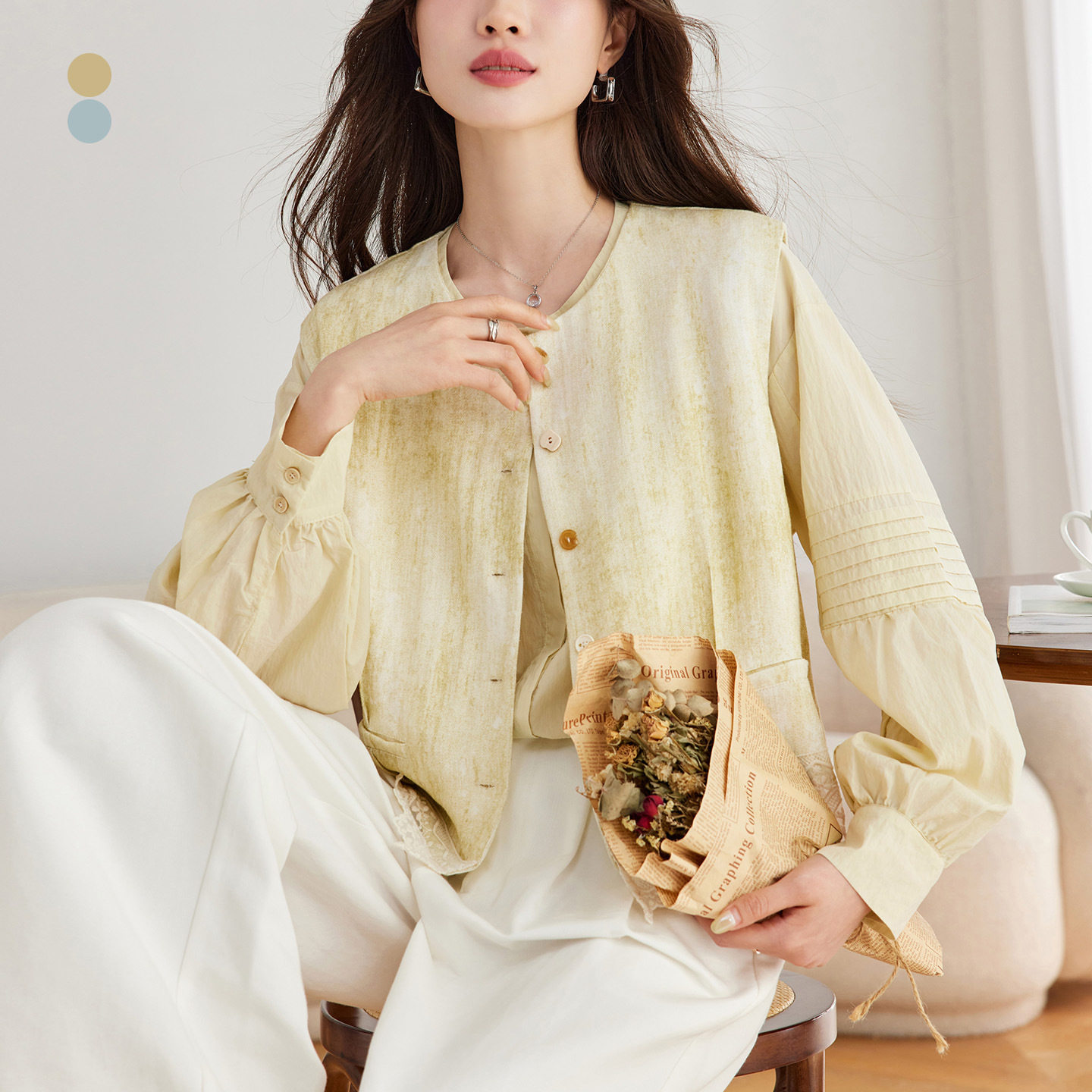 蕾丝拼接马甲女2026秋装新款韩版做旧纹理宽松显瘦小个子外搭上衣