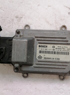 长安金豹发动机电脑版ECU F01RB0DA15 3600010E06拆车