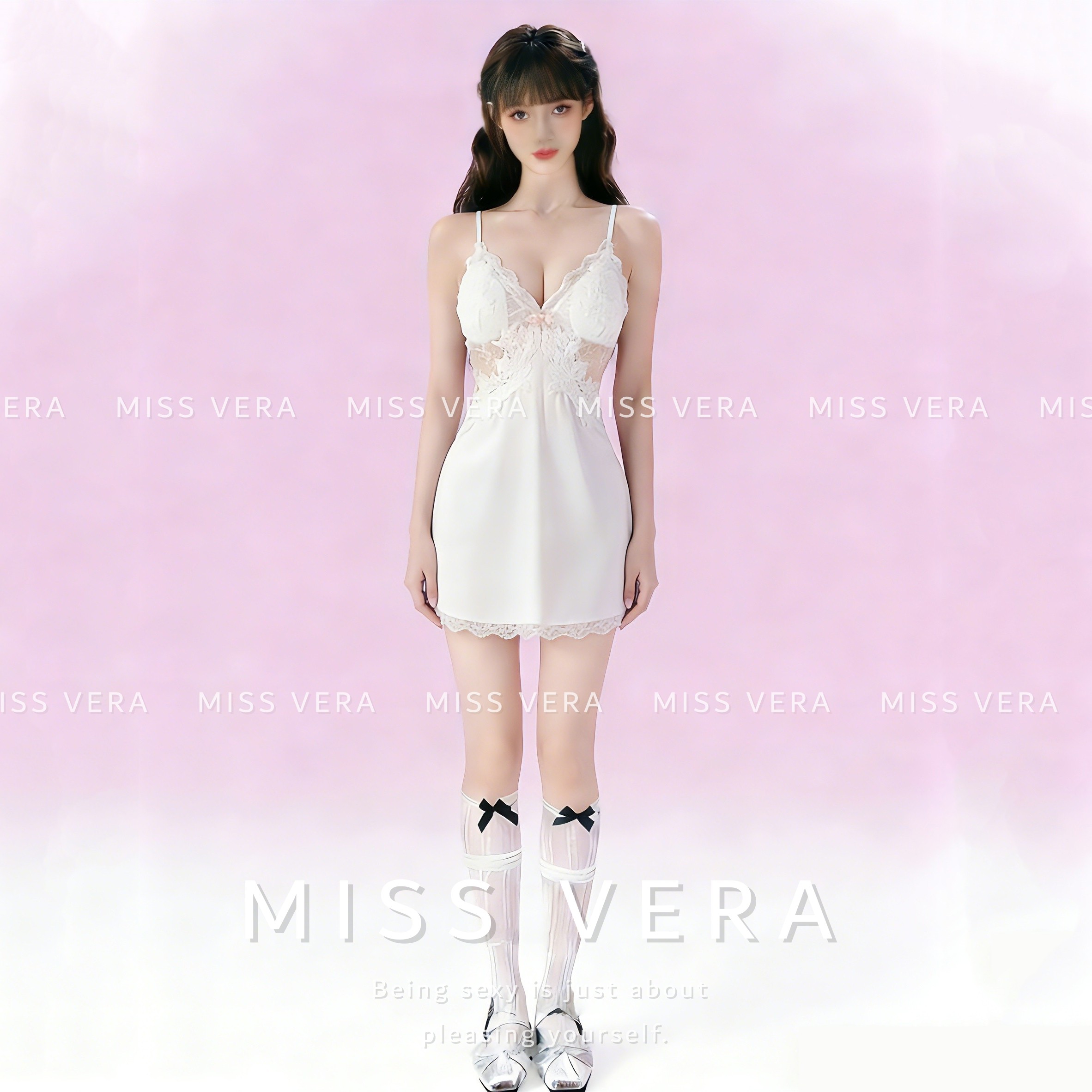 夏款冰丝睡衣女款性感吊带睡裙无钢圈带胸垫蕾丝家居服套装纯欲风