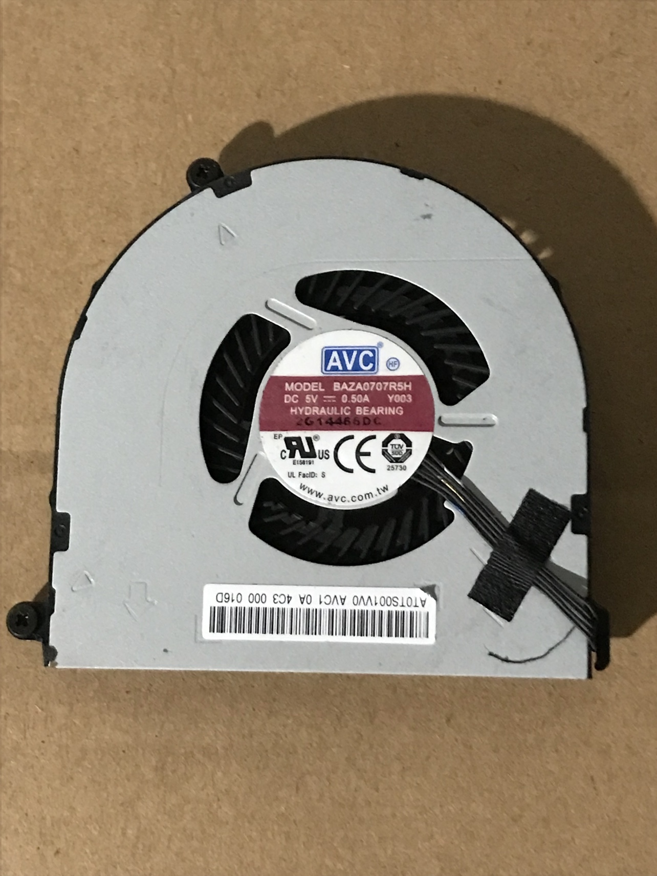 静音全新原装AVC适用于E550 E555 E560 E565 E550C风扇TB1