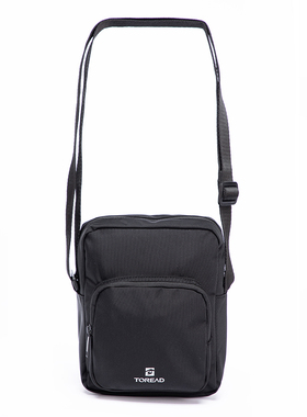 探路者春夏新品跑步运动户外挎包TEBBCL80905