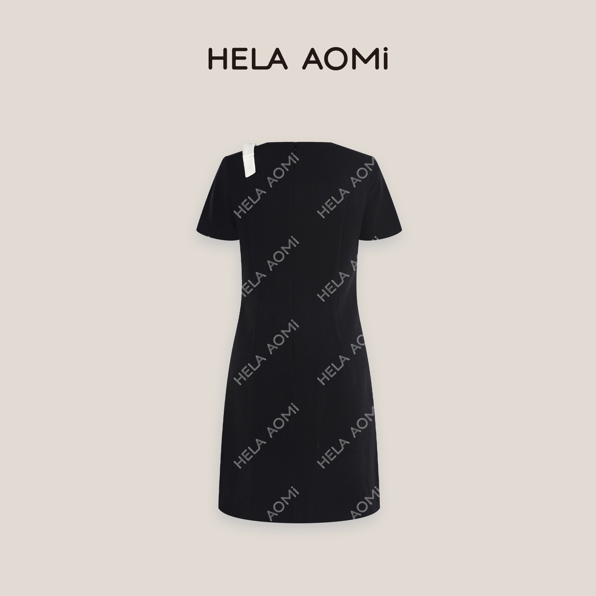 邱莹莹 HELA AOMI压褶拼接撞色裙摆A字风琴褶轻奢连衣裙CY5BX721