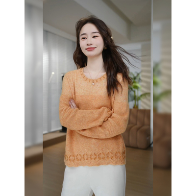 邱莹莹 HELA AOMI “拒绝臃肿”绵羊毛莱赛尔+羊驼毛10.6%针织衫