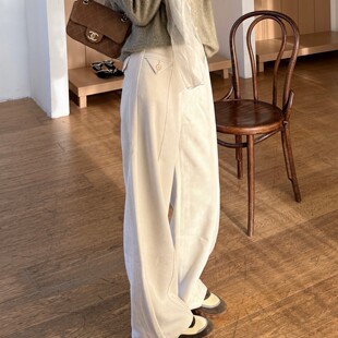 邱莹莹 “进口面料·绒绒裤”肌理褶皱高密锁绒休闲裤女阔腿裤秋