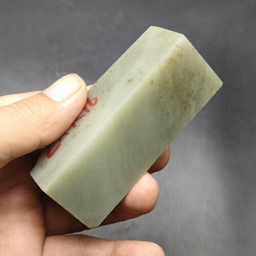 新疆和田玉原石毛料边角料印章料l17雕刻吊坠挂件珠子玉石玉料