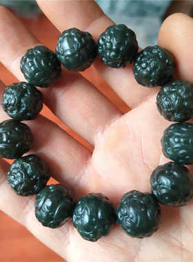 貔貅新疆玉石立体青玉