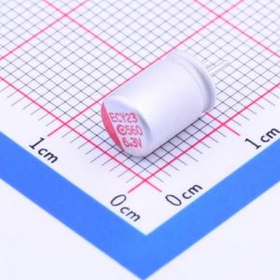 6R3AREC561M0609 固态电容 560uF ±20% 6.3V 插件,D6.3xL9mm