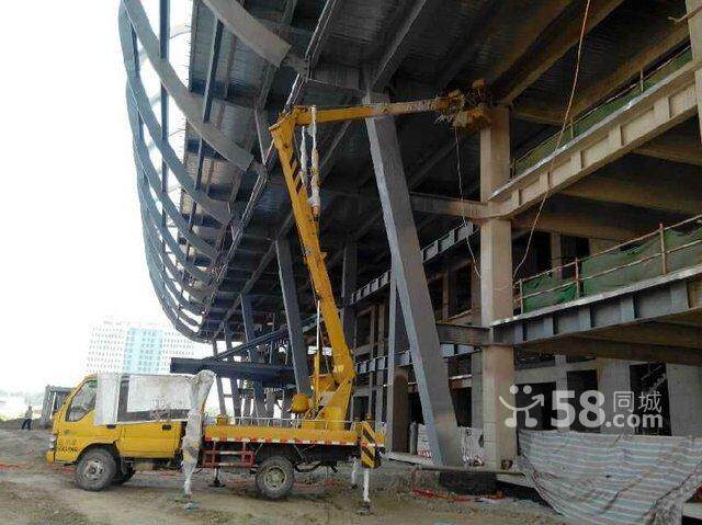 外墙清洗车出租北京高空作业车租赁云梯车出租升降机租赁