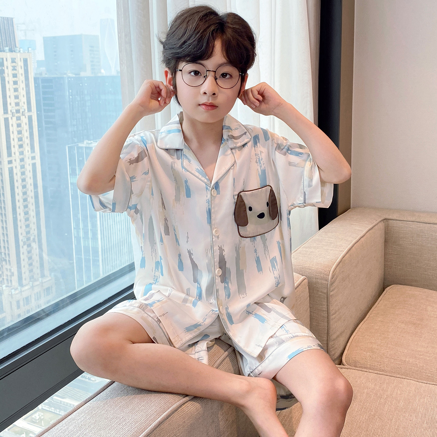 儿童冰丝凉感睡衣男童夏季2026新款翻领短袖卡通中大童家居服套装