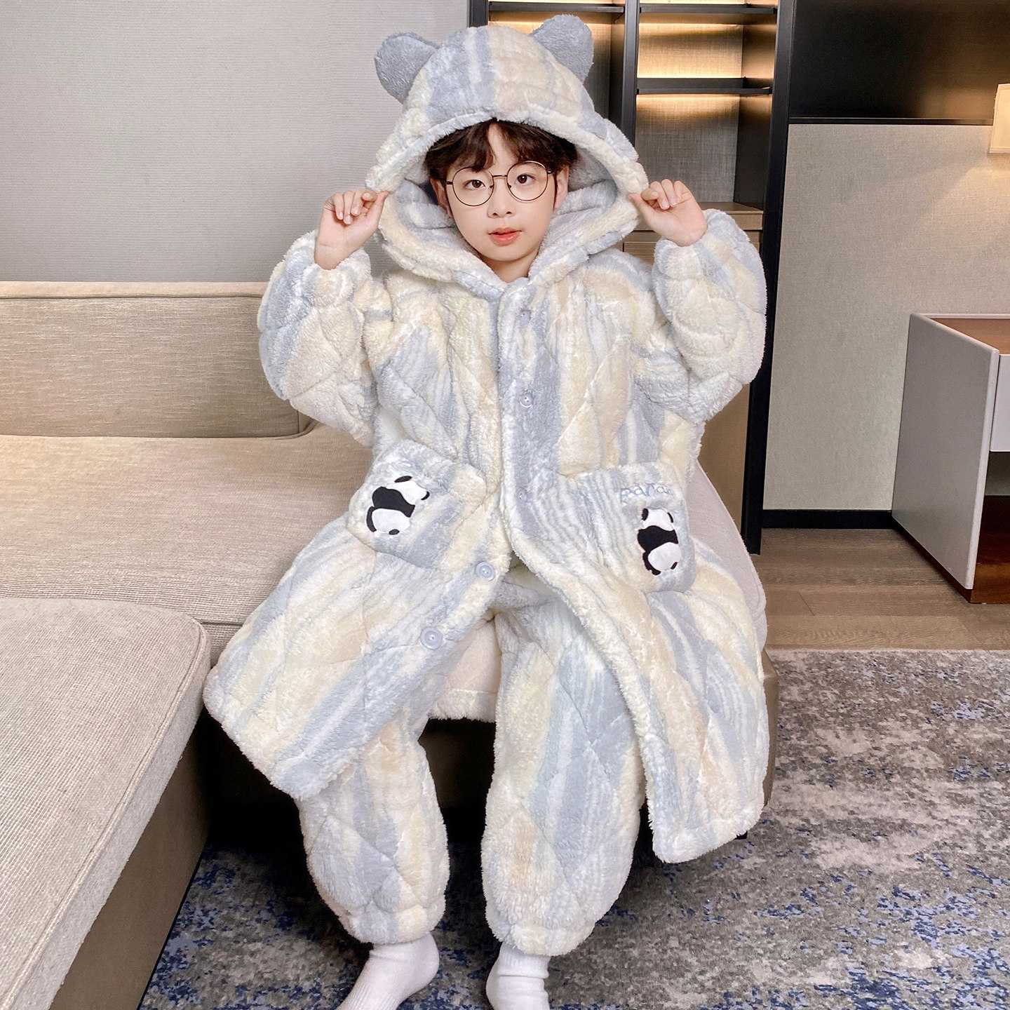 男童睡衣三层夹棉加厚新款睡袍中长款珊瑚绒男孩可外穿家居服套装