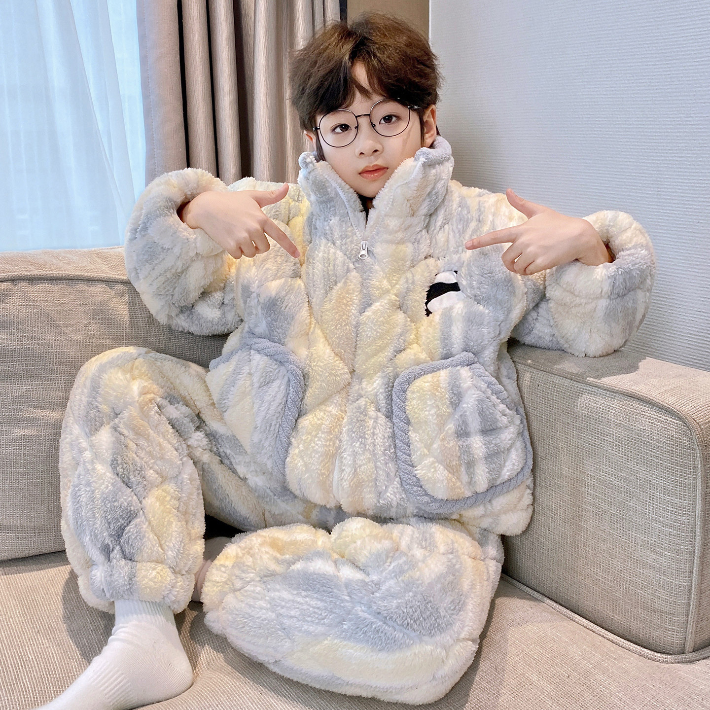 男童睡衣三层夹棉加厚珊瑚绒新款拉链中大童男孩家居服套装可外穿