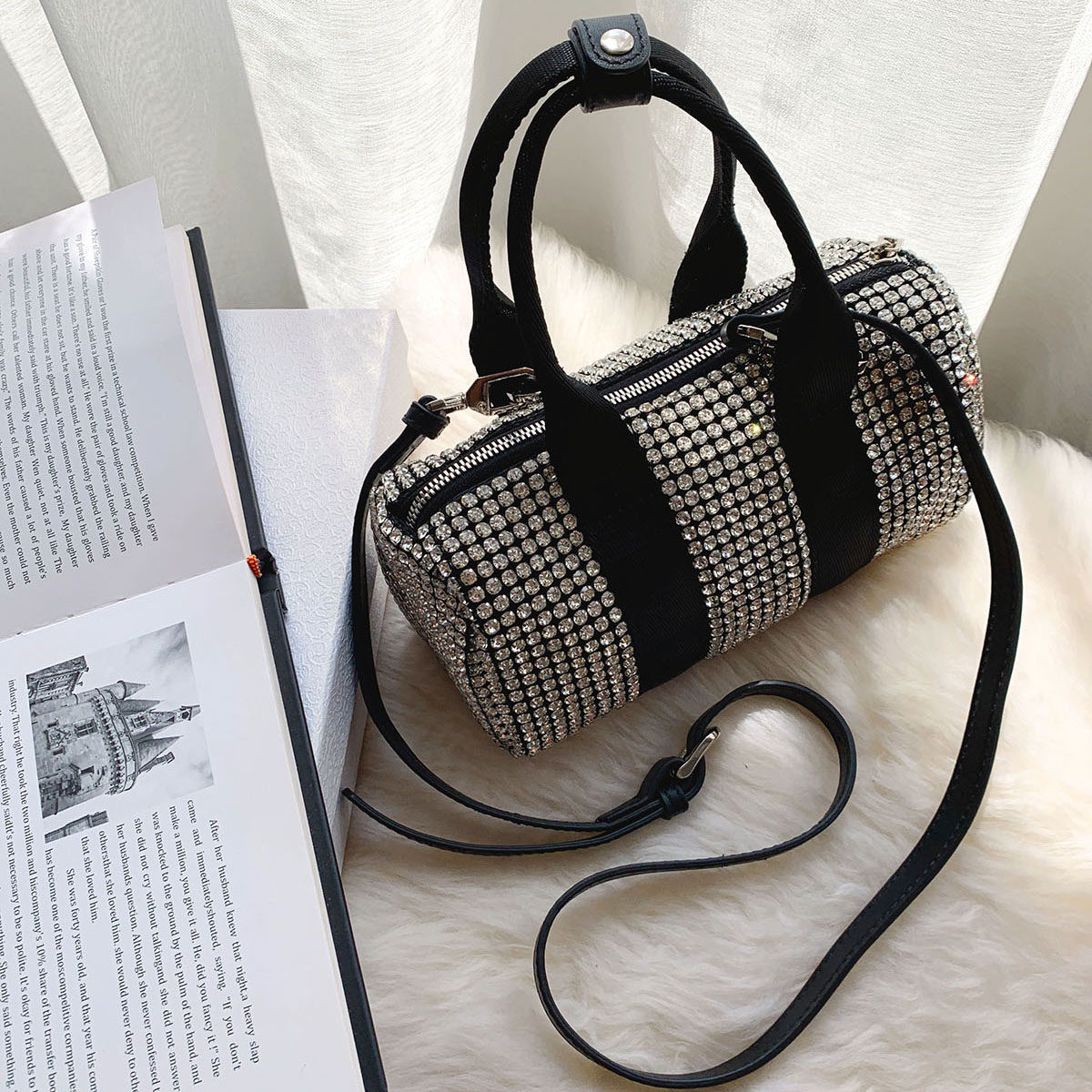 大王水钻包大王钻石包波士顿枕头包女夏手提斜挎大王满钻aw大王包