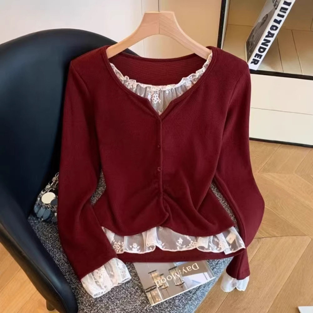 200斤胖mm大码女装瑜伽t恤秋冬新款蕾丝拼接打底衫假两件红色上衣