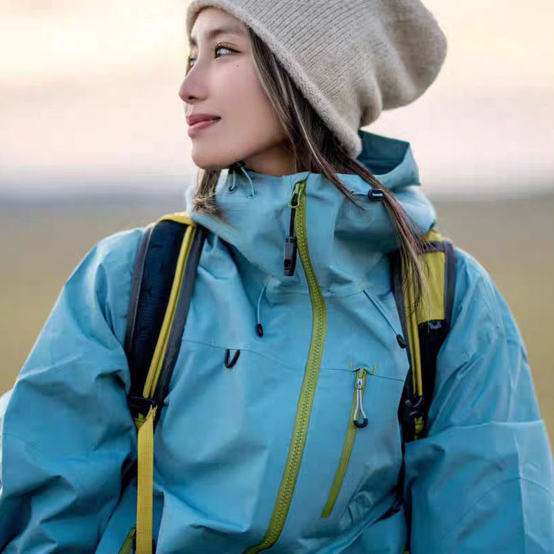 2025新款啄木鸟冲锋衣女款户外可拆卸内胆三合一防风防水登山服男