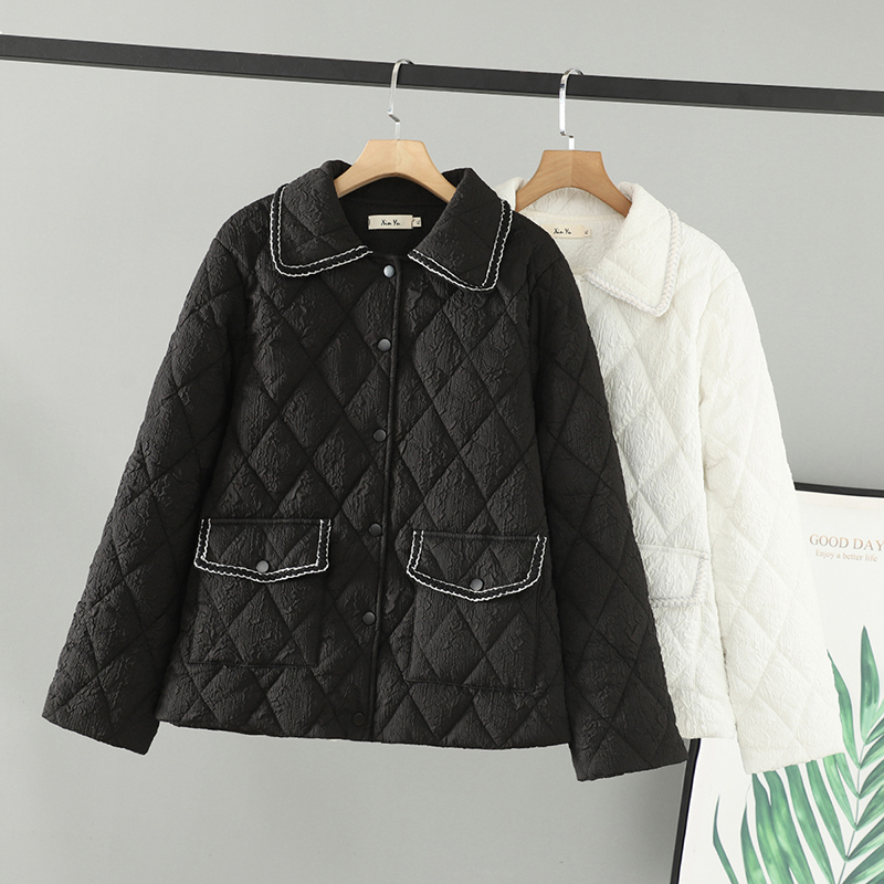 大码气质小香风翻领遮肚棉服