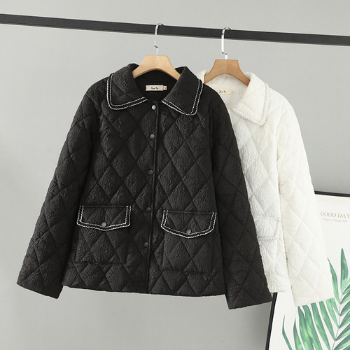 大码气质小香风翻领遮肚棉服