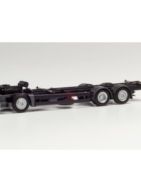 Herpa拼装卡车 1:87 085281 MAN 7.82m通用底盘 三轴 含2套