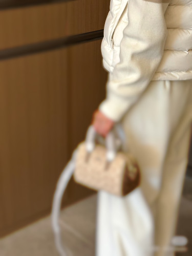 迷你波士顿豆沙拼色17.5cm