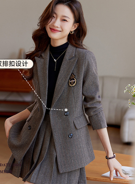 灰色毛呢小西装外套女2025秋季新款高端气质西服摆褶裙学院风套装