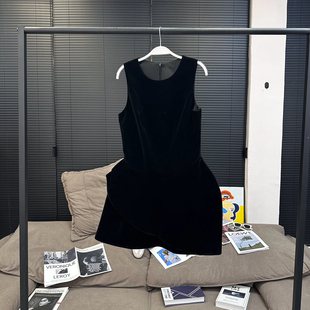 【现货】美  年度重头戏黑丝绒立体造型感节日背心连衣裙