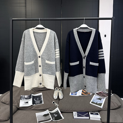 axb 奥尔默斯学院 全羊毛针织开衫外套纽扣两色V领毛衣早秋