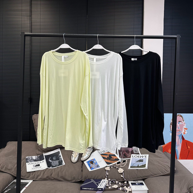 MS新嘎坡散步穿的三色薄薄棉防晒T恤宽松落肩无束缚感长袖