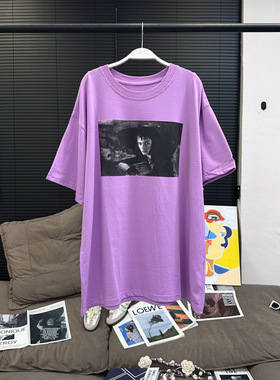 【美洋】VC新品链接女夏学生复古人像秋冬季羊毛水洗宽松紫色恤