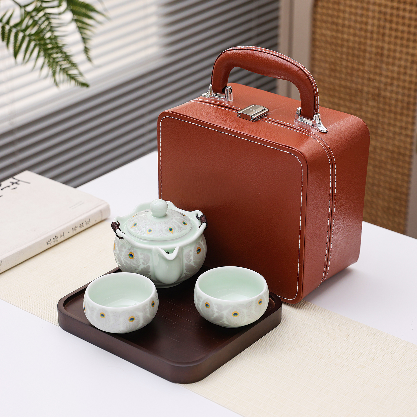 景德镇青瓷手绘旅行茶具套装